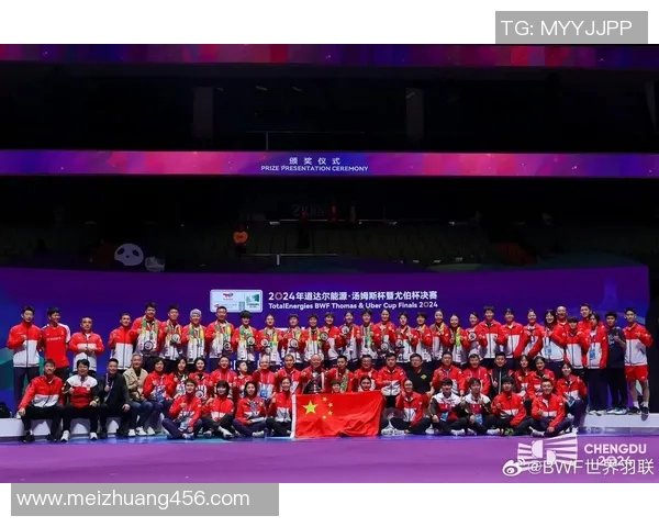 上海羽毛球队在全国锦标赛中以72分稳居积分榜首位 上海羽毛球队在全国锦标赛中以72分稳居积分榜首位